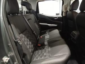 Nissan Navara 2.5DDTi double cab LE Plus 4x4 - Image 9