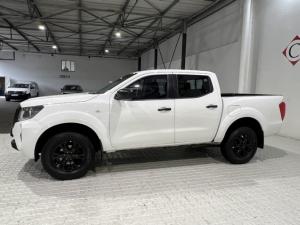Nissan Navara 2.5DDTi double cab SE auto - Image 4
