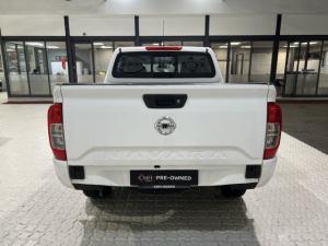 Nissan Navara 2.5DDTi double cab SE auto - Image 6