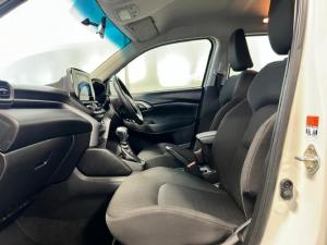 Suzuki Grand Vitara 1.5 GL auto - Image 12
