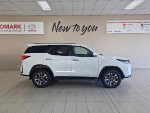 Toyota Fortuner 2.4GD-6 Raised Body automatic - Image 12