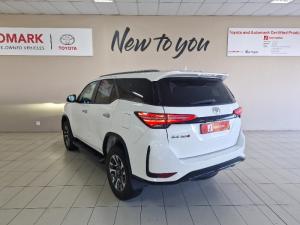Toyota Fortuner 2.4GD-6 Raised Body automatic - Image 6