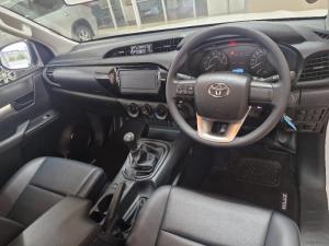 Toyota Hilux 2.4 GD-6 RB SRS/C - Image 8
