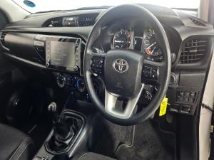 Toyota Hilux 2.4 GD-6 Raider 4X4D/C - Image 9