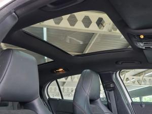 Mercedes-Benz GLA GLA200 - Image 10