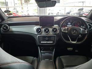 Mercedes-Benz GLA GLA200 - Image 16