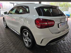 Mercedes-Benz GLA GLA200 - Image 5