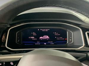 Volkswagen T-Roc 2.0TSI 4Motion R-Line - Image 13