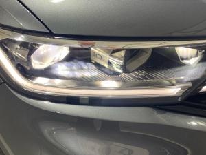 Volkswagen T-Roc 2.0TSI 4Motion R-Line - Image 19