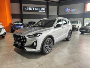 Jetour X70 Plus 1.5T Momentum - Image 1