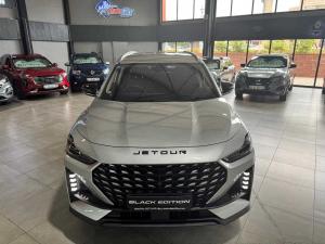 Jetour X70 Plus 1.5T Momentum - Image 2
