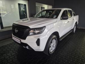 Nissan Navara 2.5DDTi double cab SE Plus manual - Image 2