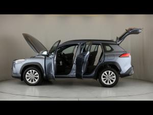 Toyota Corolla Cross 1.8 XS - Image 11