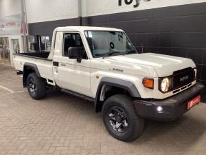 Toyota Land Cruiser 79 2.8GD-6 single cab auto - Image 1