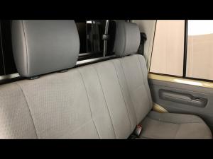 Toyota Land Cruiser 79 2.8GD-6 double cab - Image 20