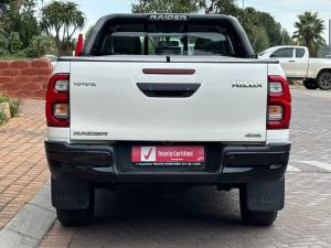 Toyota Hilux 2.8GD-6 double cab 4x4 Raider auto - Image 5