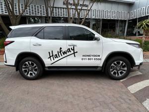 Toyota Fortuner 2.4GD-6 auto - Image 3