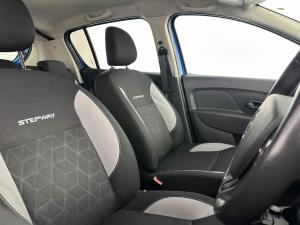 Renault Sandero 900T Stepway - Image 12