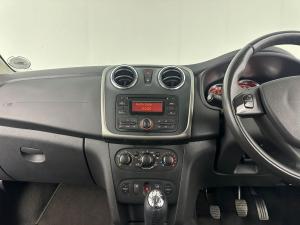 Renault Sandero 900T Stepway - Image 16