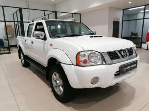 Nissan NP300 Hardbody 2.5TDi double cab 4x4 - Image 9
