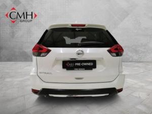 Nissan X-Trail 2.5 4x4 Acenta Tech - Image 4