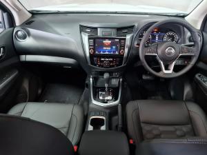 Nissan Navara 2.5DDTi double cab LE Plus - Image 13