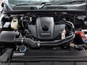 Nissan Navara 2.5DDTi double cab LE Plus - Image 19