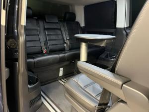 Volkswagen Caravelle 2.0BiTDI Highline 4Motion - Image 11