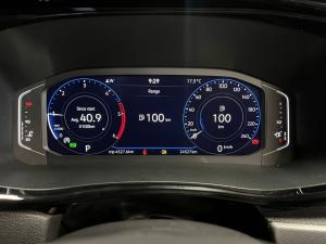 Volkswagen Caravelle 2.0BiTDI Highline 4Motion - Image 15