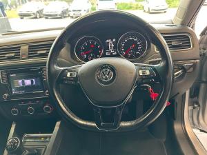 Volkswagen Jetta 1.4TSI Comfortline - Image 12