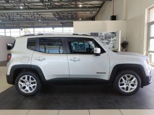 Jeep Renegade 1.4L T Limited auto - Image 4