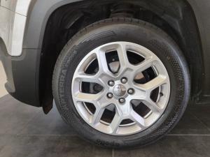 Jeep Renegade 1.4L T Limited auto - Image 5