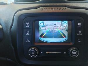 Jeep Renegade 1.4L T Limited auto - Image 8