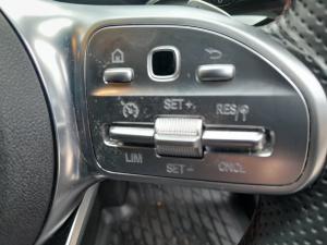 Mercedes-Benz GLA GLA200 - Image 11