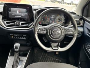 Toyota Starlet 1.5 XR auto - Image 8
