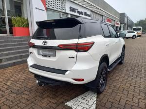 Toyota Fortuner 2.8GD-6 4x4 VX - Image 2