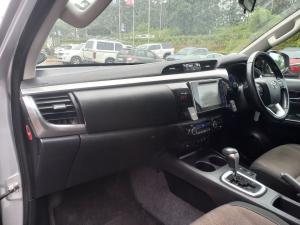 Toyota Hilux 2.8GD-6 double cab 4x4 Raider auto - Image 11