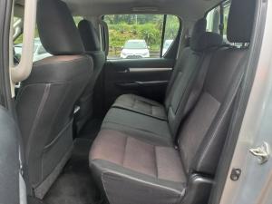 Toyota Hilux 2.8GD-6 double cab 4x4 Raider auto - Image 32