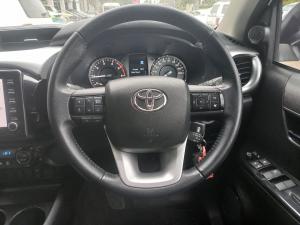 Toyota Hilux 2.8GD-6 double cab Raider auto - Image 8