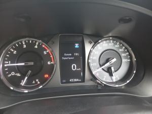Toyota Hilux 2.8GD-6 double cab Raider auto - Image 11