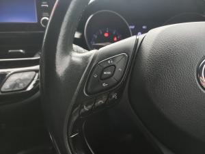 Toyota C-HR 1.2T Plus auto - Image 9