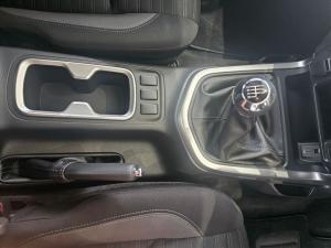 Nissan Navara 2.5DDTI SE Plus D/C - Image 23