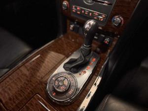 Nissan Patrol 5.6 V8 LE Premium - Image 20