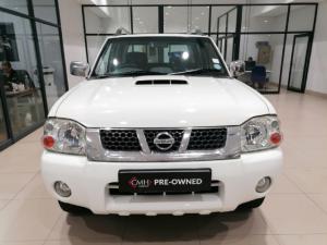 Nissan NP300 Hardbody 2.5TDi double cab 4x4 - Image 11