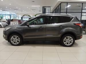 Ford Kuga 1.5T Ambiente auto - Image 2