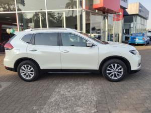 Nissan X-Trail 2.5 4x4 Acenta Tech - Image 9