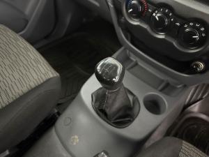 Ford Ranger 2.2TDCID/C - Image 11