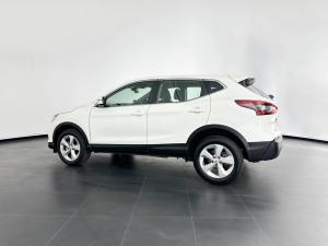 Nissan Qashqai 1.2T Acenta CVT - Image 2