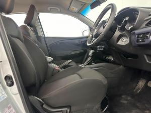 Suzuki Baleno 1.5 GL automatic - Image 10