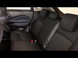 Toyota Starlet 1.5 XR manual - Image 11